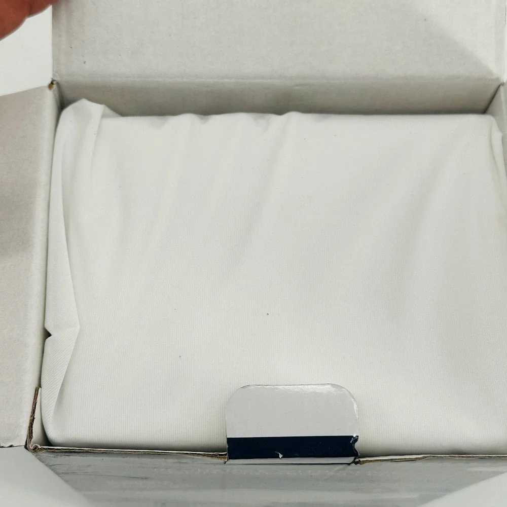 Serta Power Chill Mattress Protector Twin White Solid Fitted New Open Box